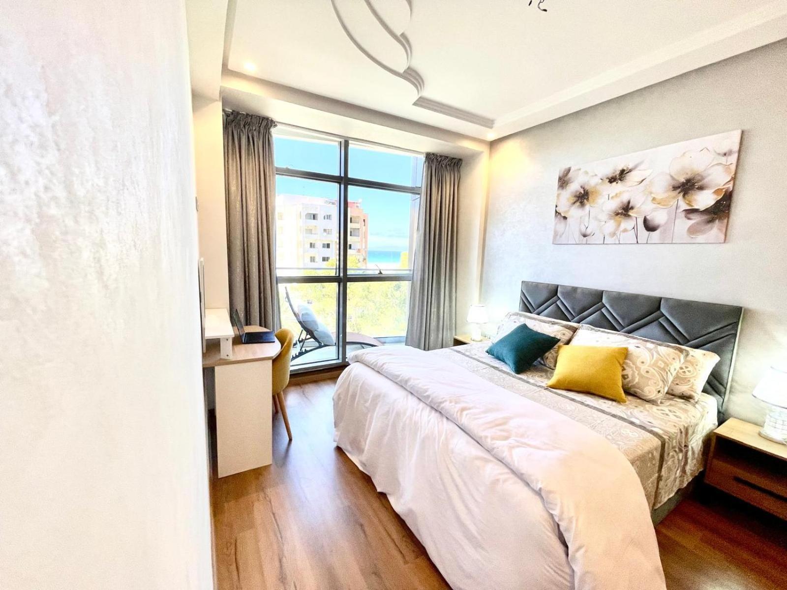 Modern Elegance With Sea Views In Central Tangier - Steps To Beach, Train And Attractions! Extérieur photo